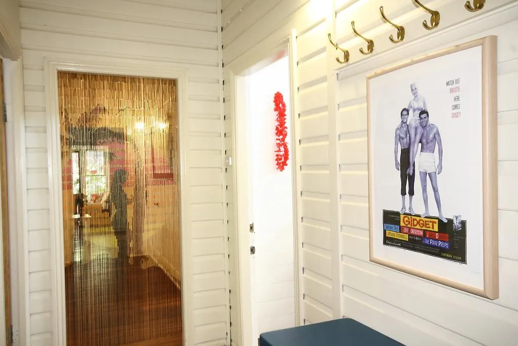 הוילה ביירון ביי Gidget'S Surf Shack בית נופש